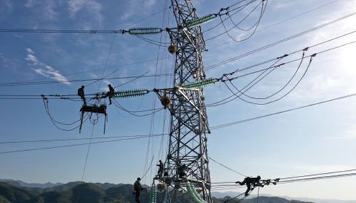国家能源局 1 2月全国发电装机容量约23.9亿千瓦,同比增7.8